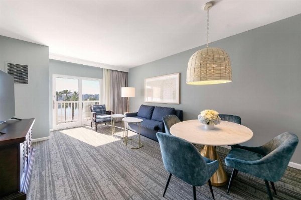 Jamaica Bay Inn Marina Del Rey Tapestry Collection by Hilton image 24